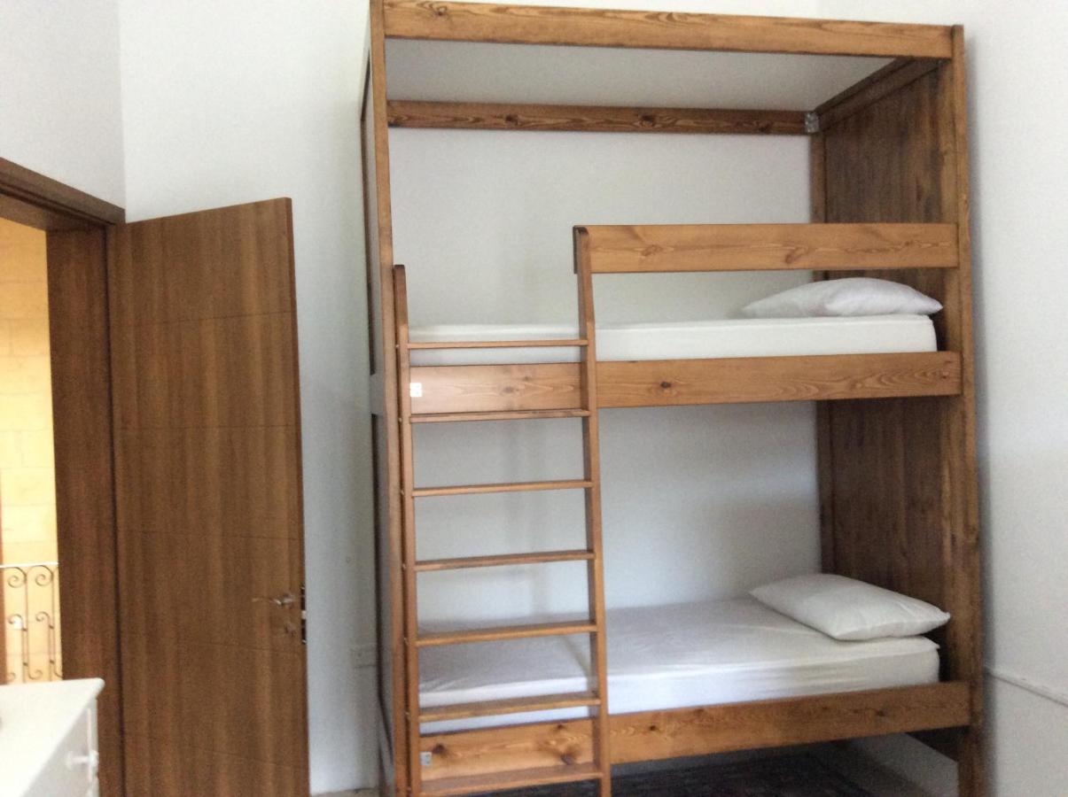 Butts Inn Dorm Victoria Dış mekan fotoğraf